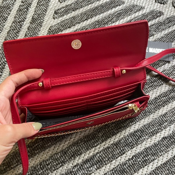 NWT Red Crossbody Purse with gold hardware - Picture 5 of 8